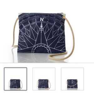 Seabags slim crossbody Navy True North Print.
